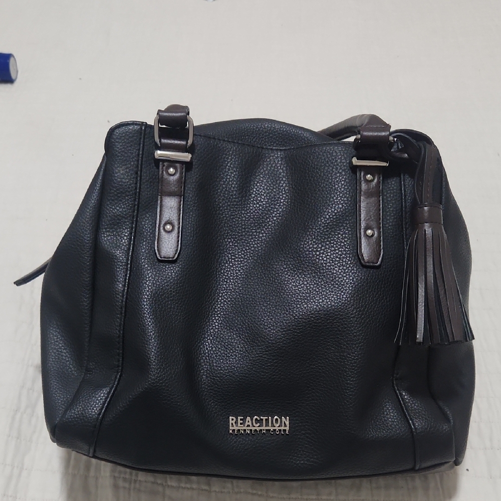 Kenneth Cole Reaction Black Shoulder Bag